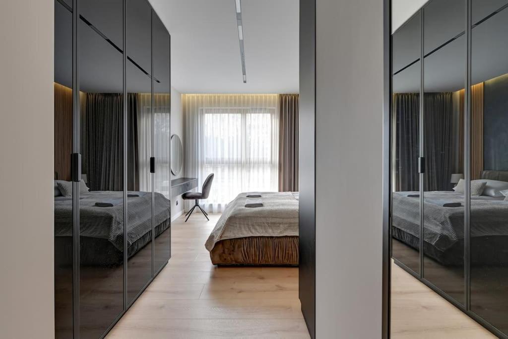 Zajezdnia Wrzeszcz 2 By Grand Apartments Gdansk Exterior foto